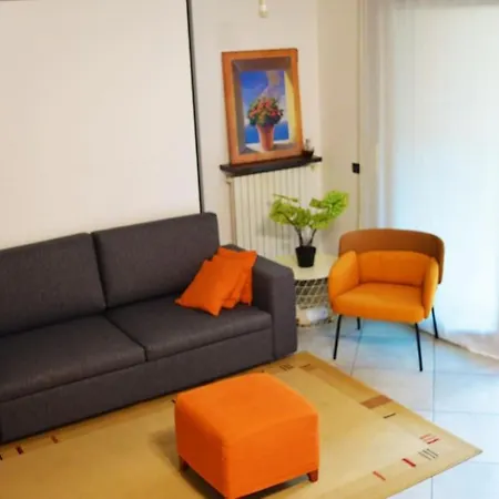 شقة A Due Passi Da Milano Monolocale Cusano Milanino