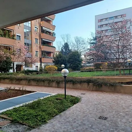 A Due Passi Da Milano Monolocale شقة Cusano Milanino